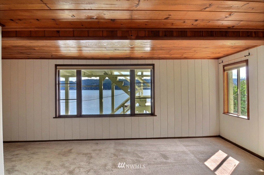 10811 Northeast North Shore Road Belfair, WA 98528 - Photo 18 of 21 Gallery Image 18