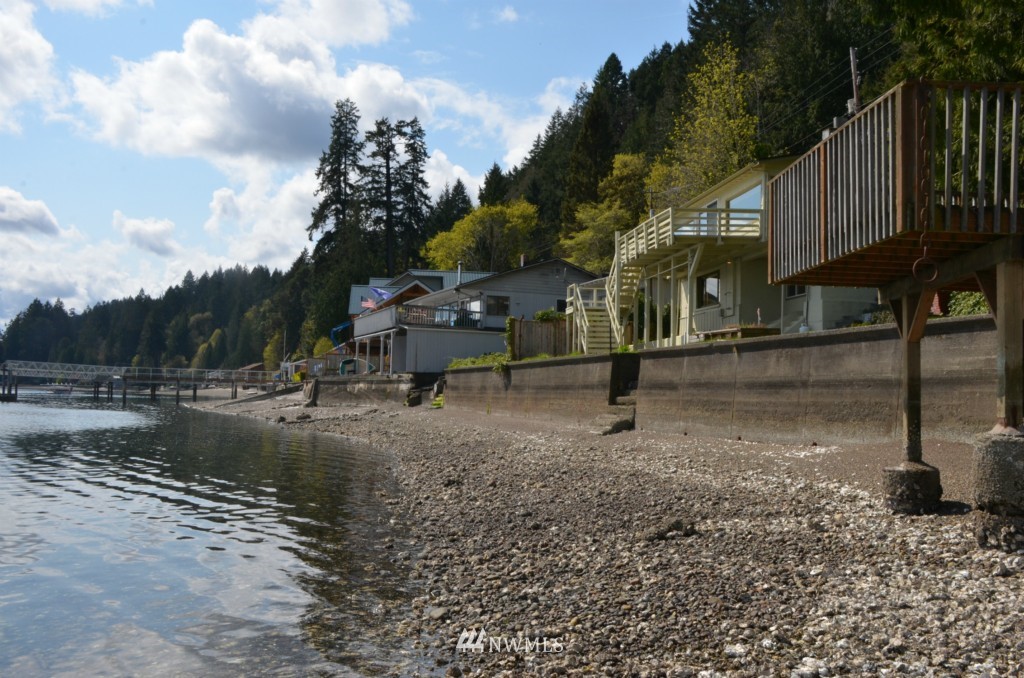 10811 Northeast North Shore Road Belfair, WA 98528 - Photo 8 of 21 Gallery Image 8