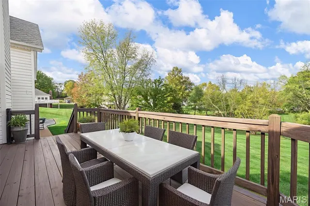 $469,000 | 32 Clarksburg, Weldon Spring, MO 63304