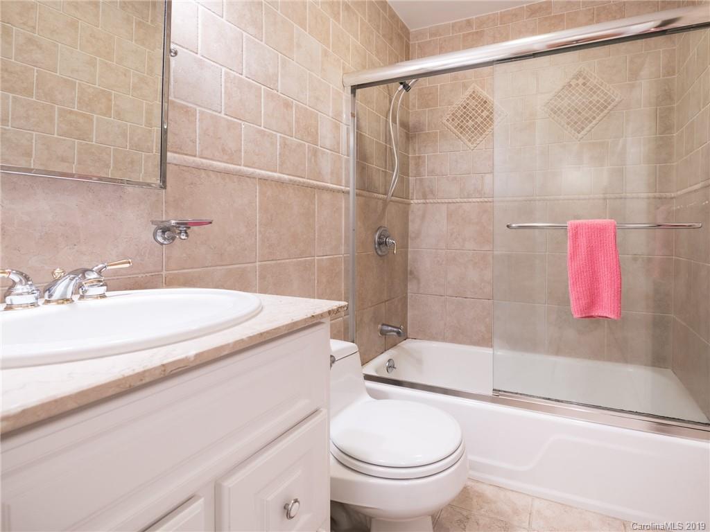 5805 Sharon Road, Unit B Charlotte, NC 28210 - Photo 17 of 43 Gallery Image 17