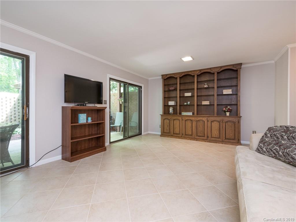 5805 Sharon Road, Unit B Charlotte, NC 28210 - Photo 29 of 43 Gallery Image 29