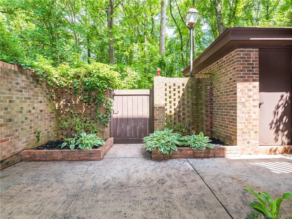 5805 Sharon Road, Unit B Charlotte, NC 28210 - Photo 31 of 43 Gallery Image 31