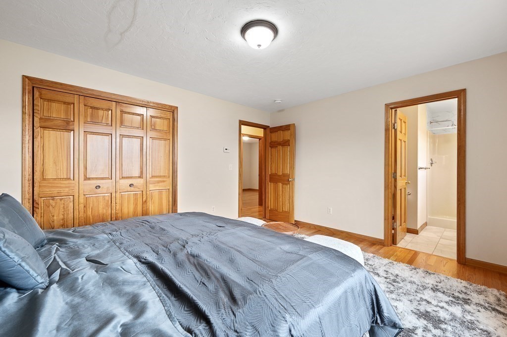 14 Belcourt Road Worcester, MA 01605 - Photo 17 of 42
