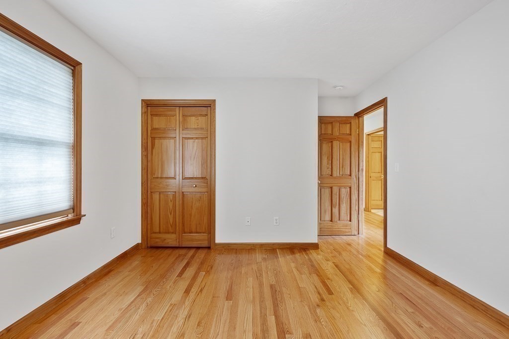 14 Belcourt Road Worcester, MA 01605 - Photo 22 of 42