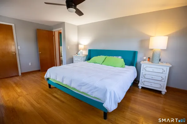 $399,999 | 33 Spruce Drive, East Hartford, CT 06118