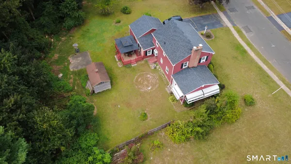 $399,999 | 33 Spruce Drive, East Hartford, CT 06118