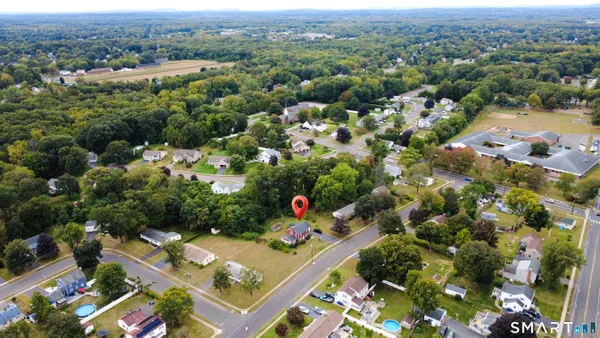 $399,999 | 33 Spruce Drive, East Hartford, CT 06118