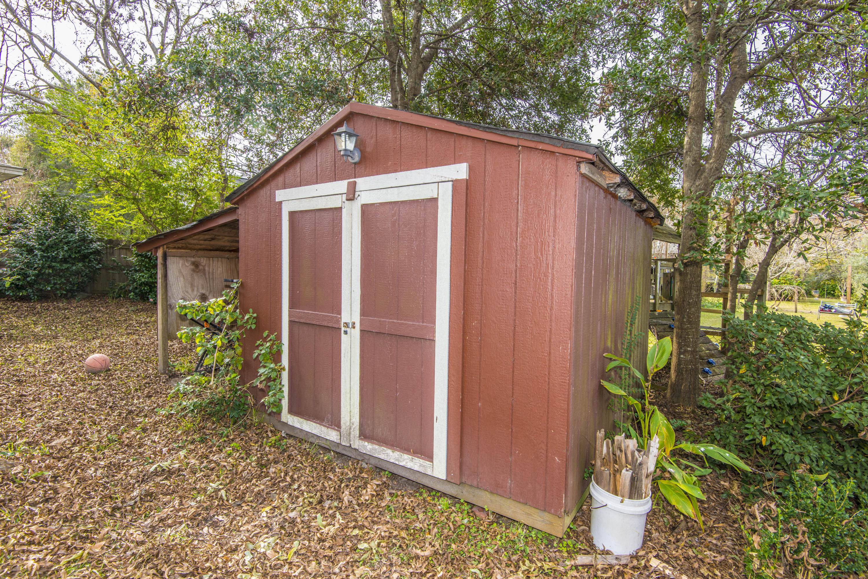 1166 Montgomery Road Charleston, SC 29412 - Photo 24 of 25 _DSC9970