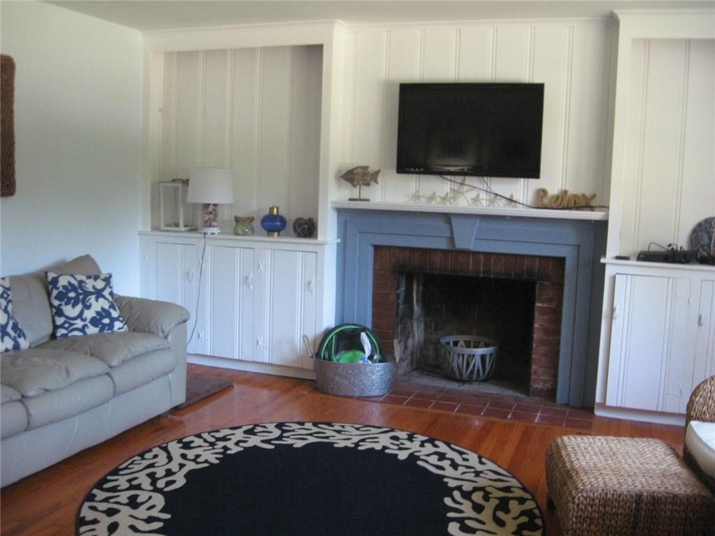 8 East Stuart Street Westerly, RI 02891 - Photo 15 of 24