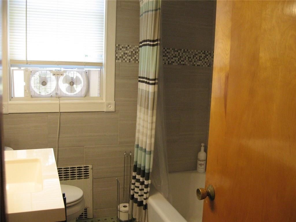 8 East Stuart Street Westerly, RI 02891 - Photo 21 of 24