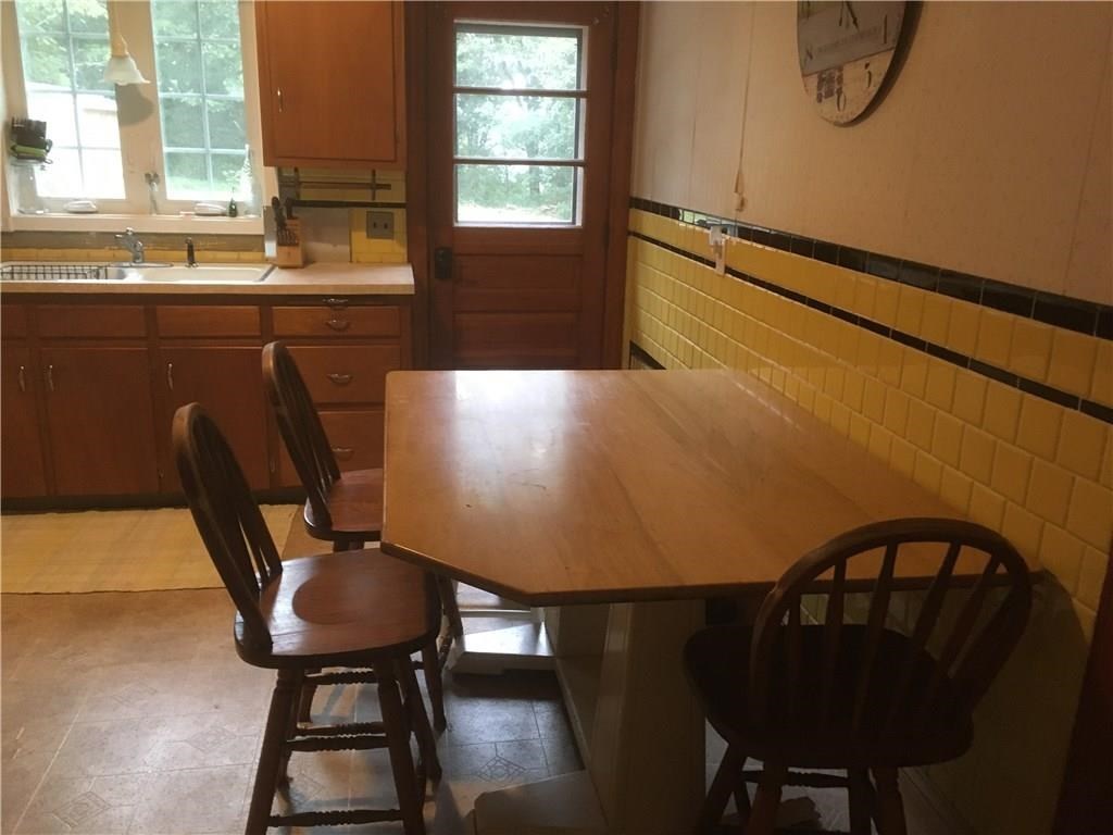 8 East Stuart Street Westerly, RI 02891 - Photo 10 of 24
