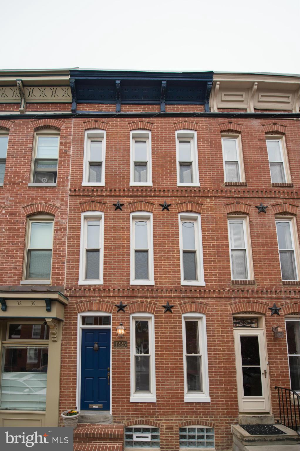 1225 Riverside Avenue Baltimore, MD 21230 - Photo 1 of 21 Exterior (Front)