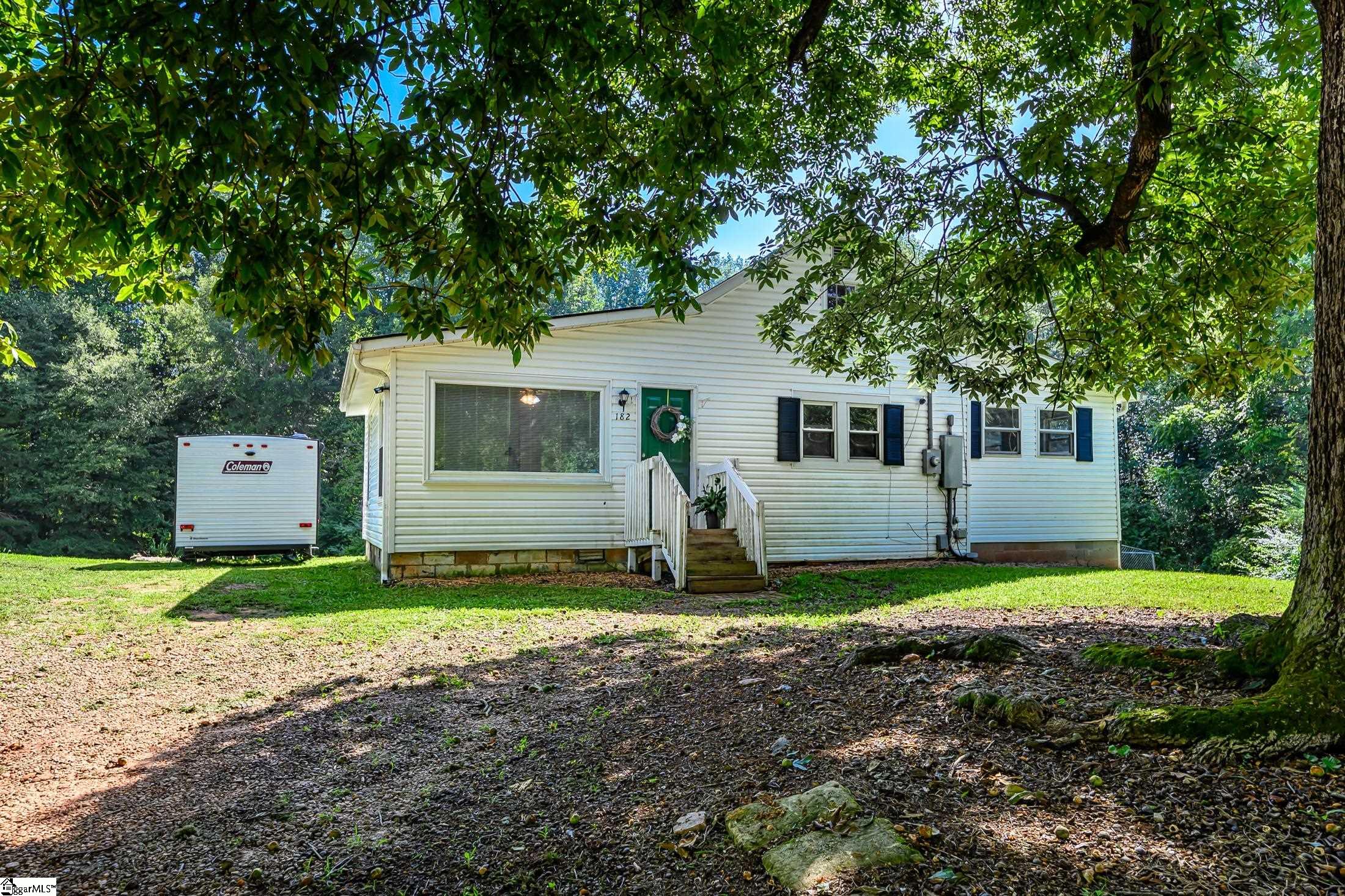 182 Hagood Mill Road Pickens, SC 29671 - Photo 2 of 30