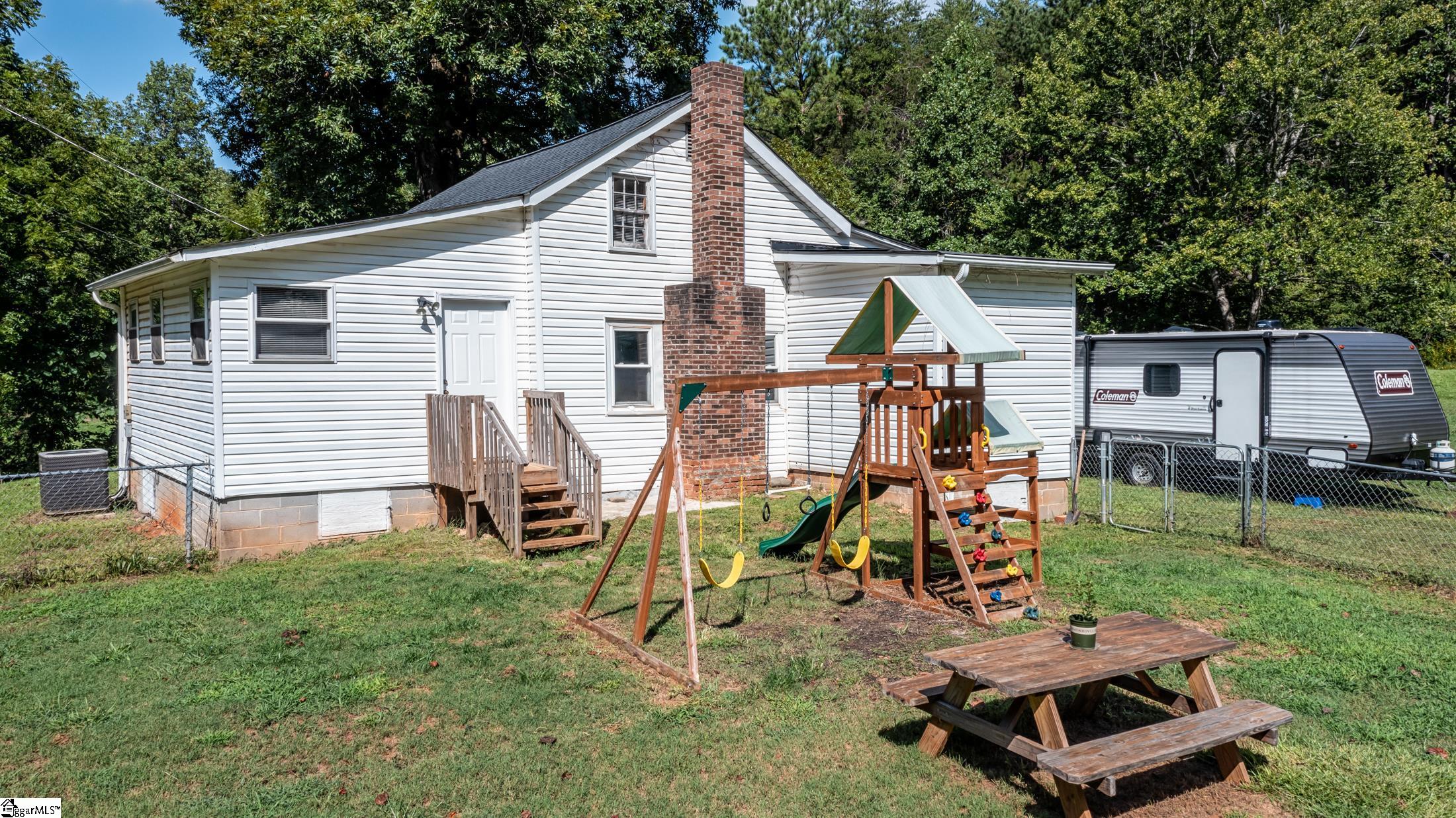 182 Hagood Mill Road Pickens, SC 29671 - Photo 6 of 30