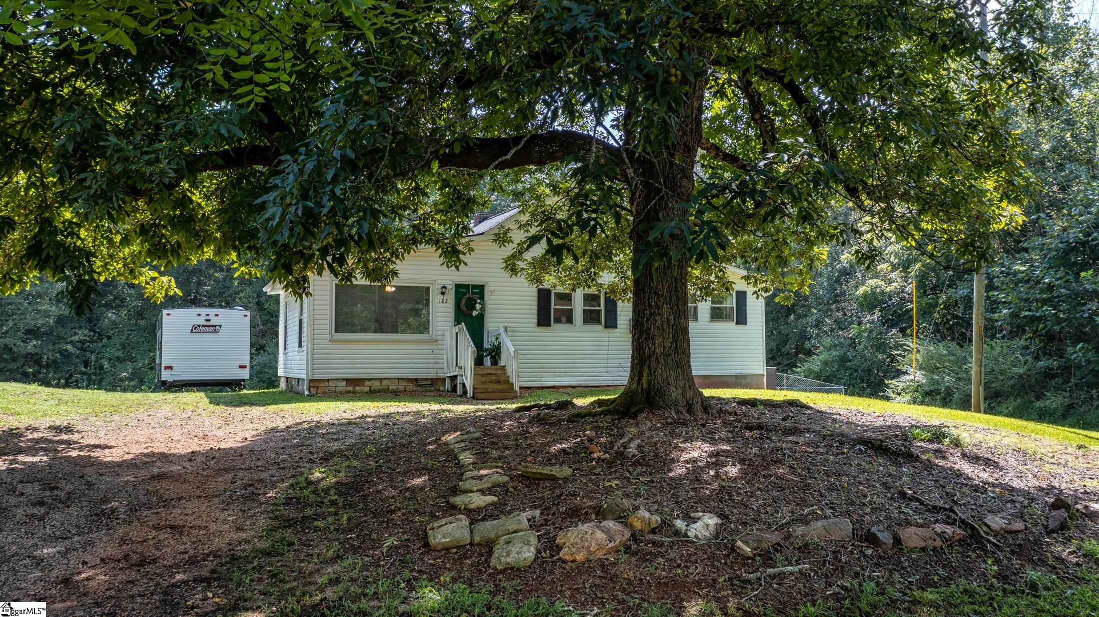 182 Hagood Mill Road Pickens, SC 29671 - Photo 8 of 30