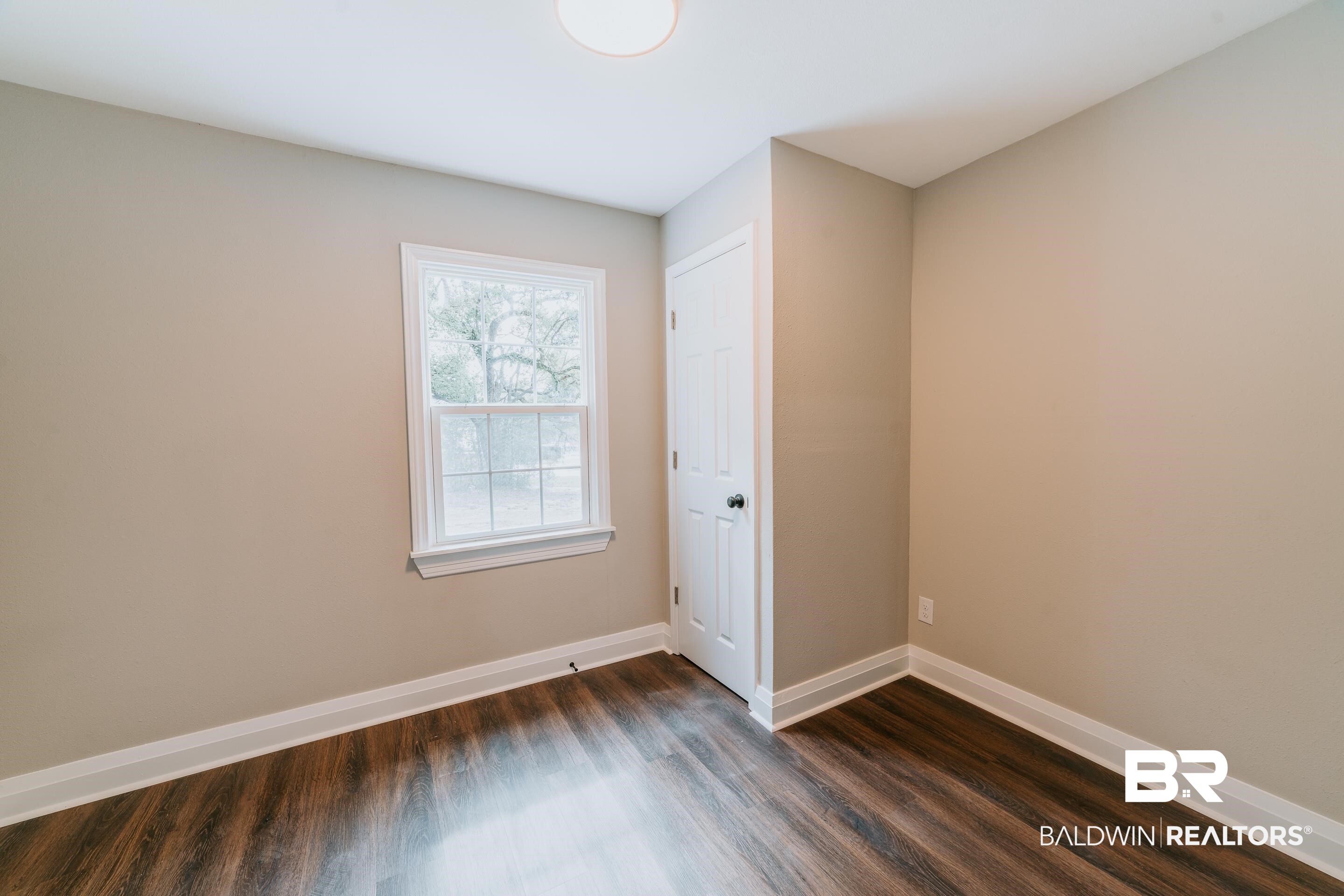1508 Phillips Lane Mobile, AL 36618 - Photo 19 of 44