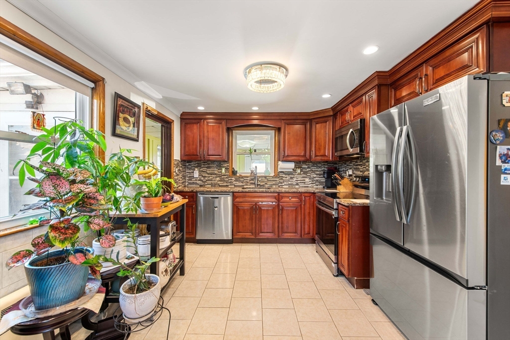 276 Spring Street Boston, MA 02132 - Photo 12 of 40 Gallery Image 12
