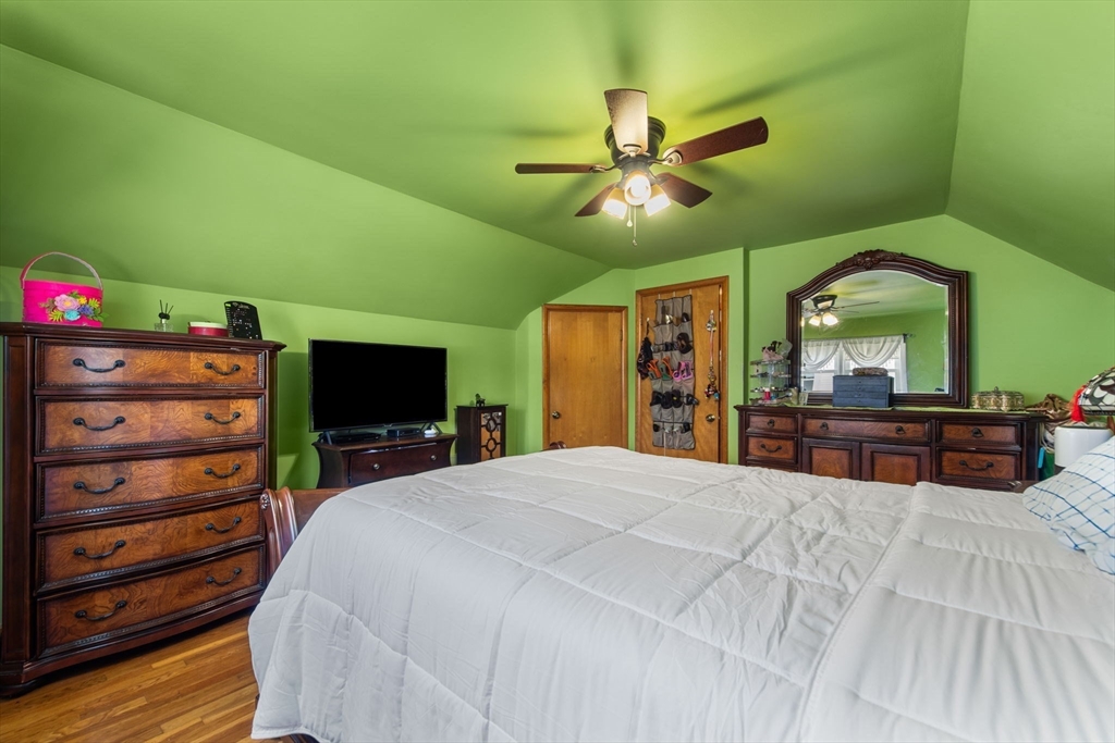 276 Spring Street Boston, MA 02132 - Photo 29 of 40 Gallery Image 29