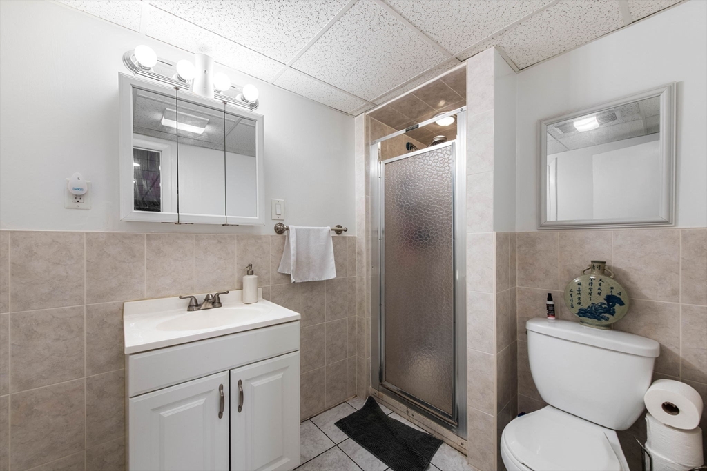 276 Spring Street Boston, MA 02132 - Photo 7 of 40 Gallery Image 7