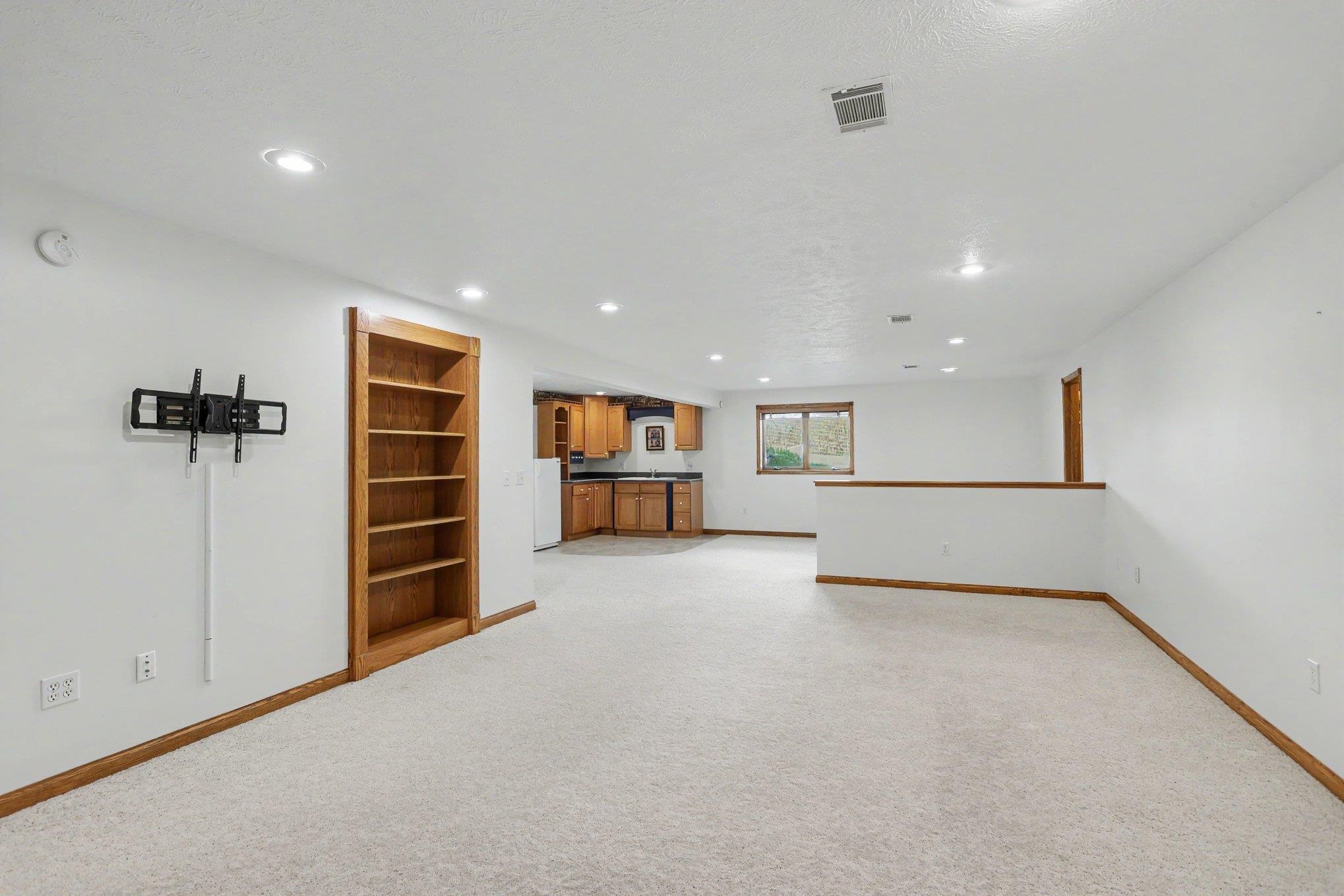 7141 West Pleasant Valley Road Blanchard, MI 49310 - Photo 22 of 43