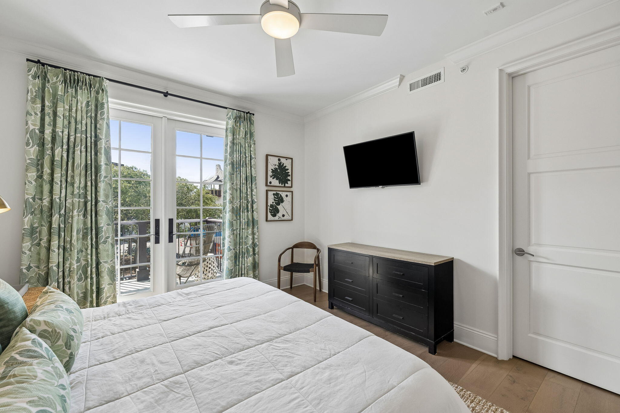 46 North Barrett Square, Unit 201 Inlet Beach, FL 32461 - Photo 25 of 48 Array_46NBarrettSquare201-37
