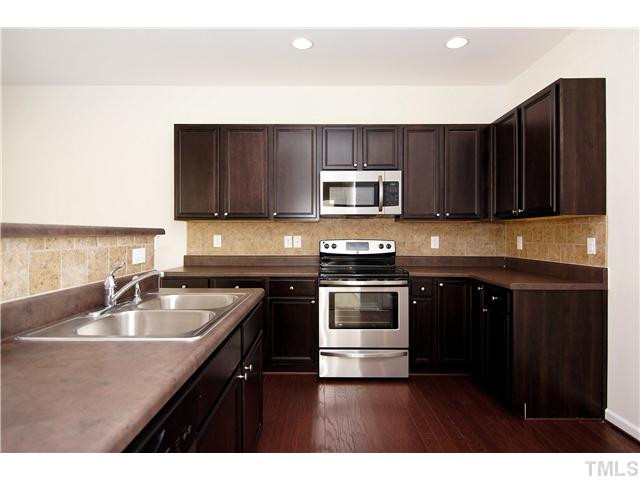 447 Jerome Road Durham, NC 27713 - Photo 10 of 24 Kitchen