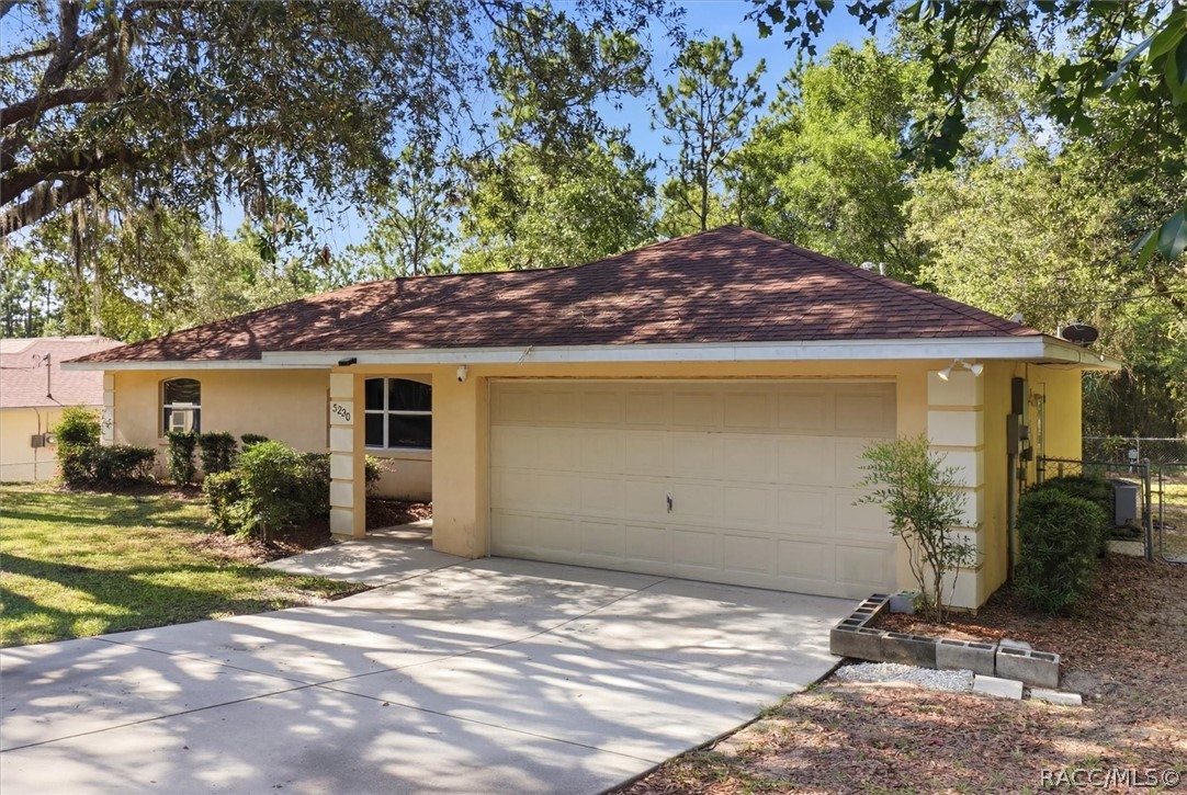 3220 East Rogers Inverness, FL 34453 - Photo 3 of 23