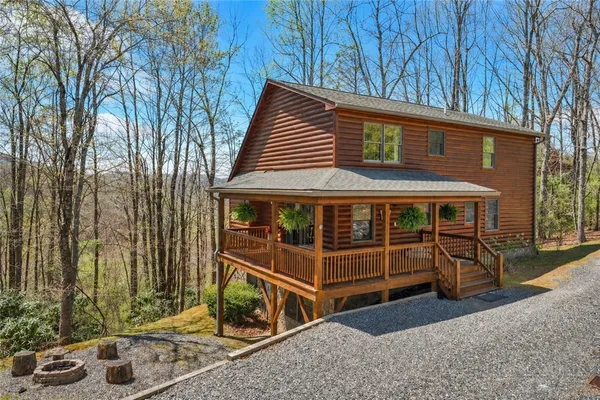 $770,000 | 672 Cedar Trail, Fleetwood, NC 28626