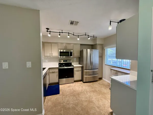 $1,695 | 1600 Woodland Drive, Unit 8206, Rockledge, FL 32955