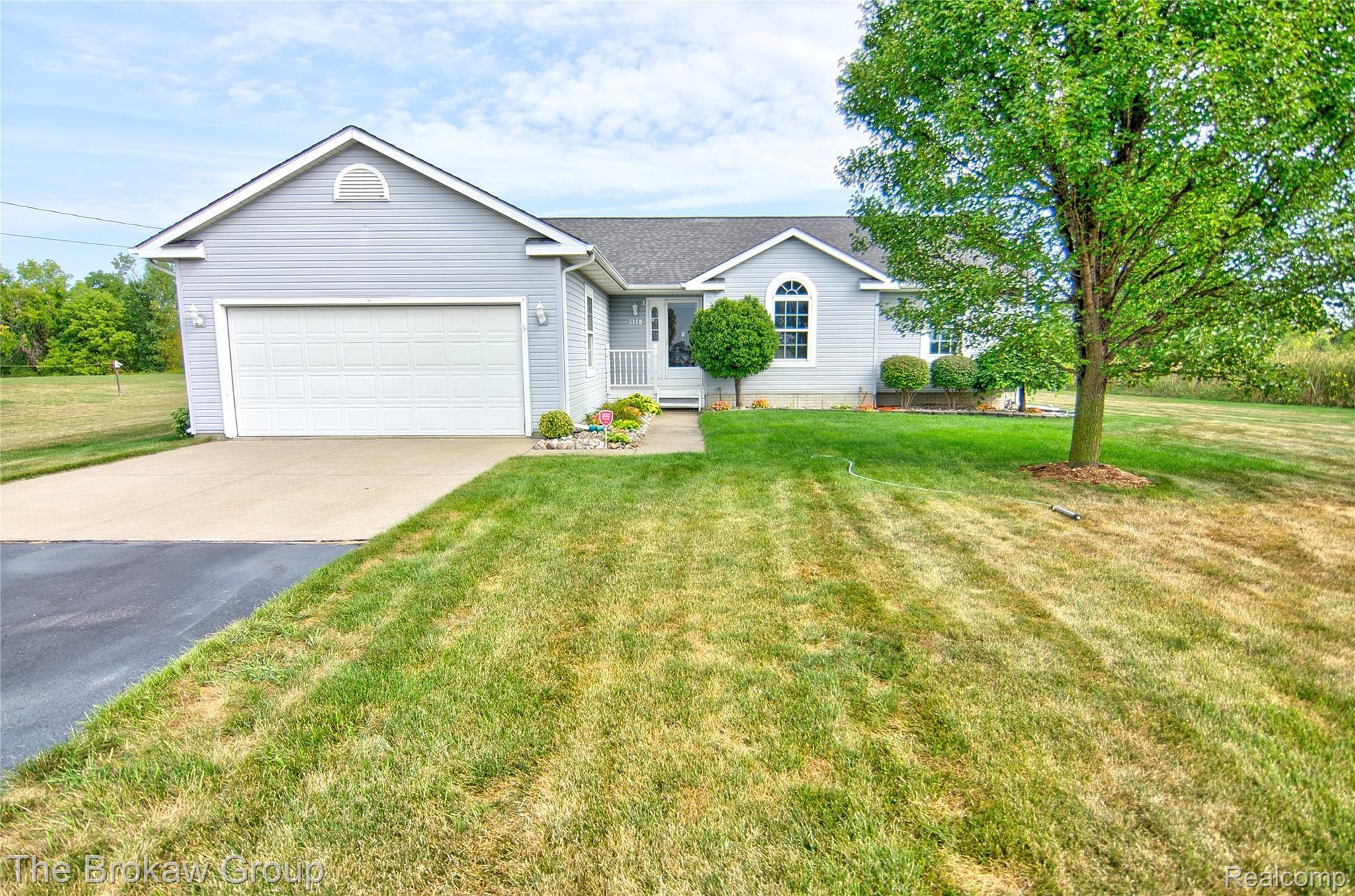3118 Baldwin Road Grand Blanc, MI 48439 - Photo 1 of 1 _DSC0301_2_3.jpg