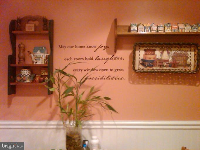 161 Meadow Road Pasadena, MD 21122 - Photo 13 of 21 Kitchen
