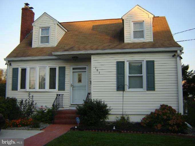 161 Meadow Road Pasadena, MD 21122 - Photo 18 of 21 Exterior (Front)