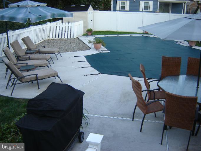 161 Meadow Road Pasadena, MD 21122 - Photo 5 of 21 pool deck