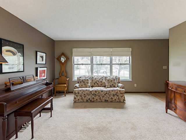 70 Ravine Road Powell, OH 43065 - Photo 3 of 25 Gallery Image 3