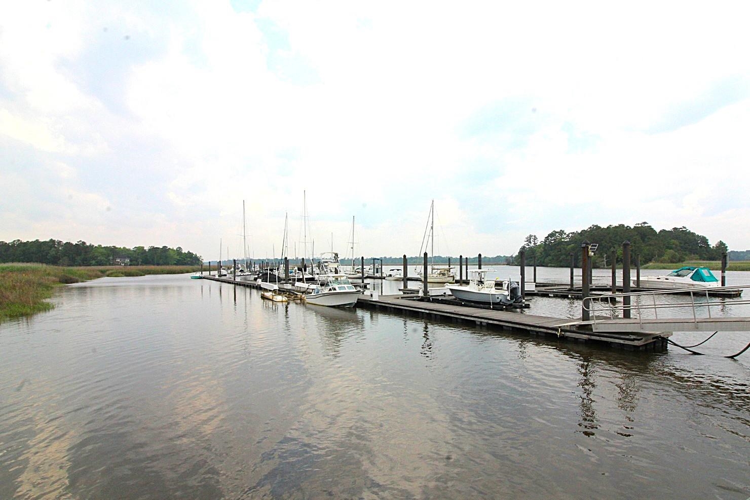270 Crescent Drive Georgetown, SC 29440 - Photo 8 of 19