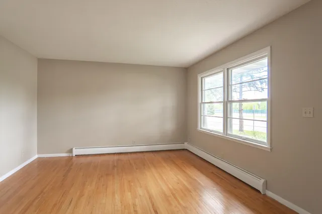 $314,900 | 8011 80th Street South, Cottage Grove, MN 55016