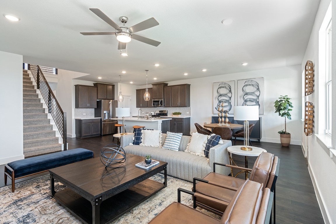 304 Stinchcomb Road Hutto, TX 78634 - Photo 5 of 23 304 Stinchcomb Road