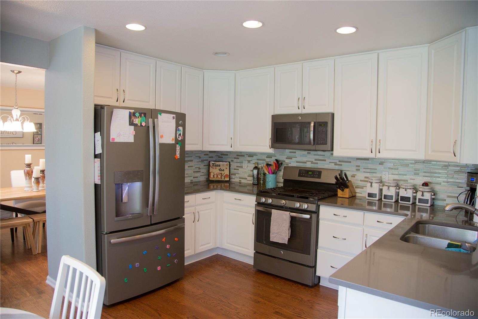 9943 Silver Maple Road Highlands Ranch, CO 80129 - Photo 2 of 19 Gallery Image 2