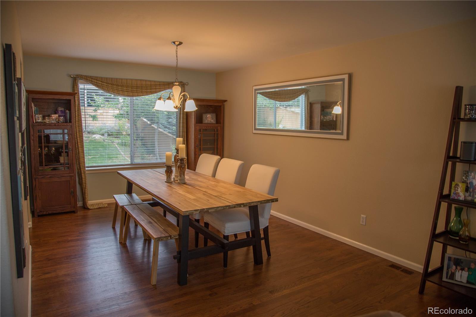 9943 Silver Maple Road Highlands Ranch, CO 80129 - Photo 5 of 19 Gallery Image 5