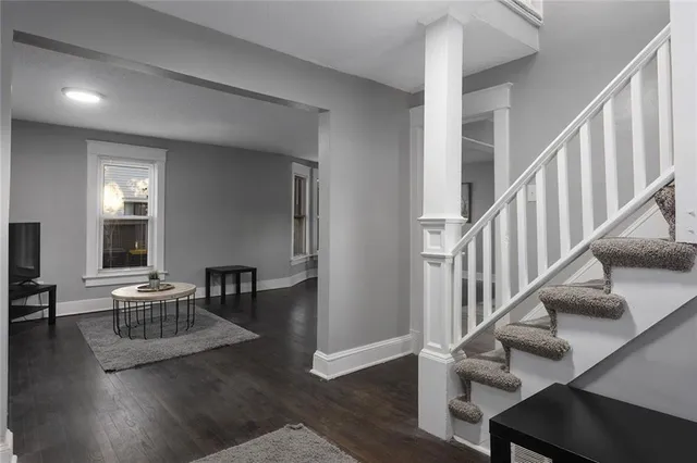 $324,950 | 1707 West 44th Street, Kansas City, MO 64111