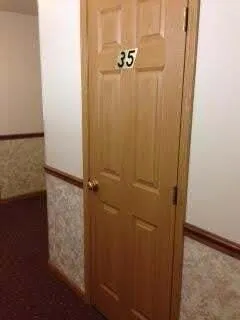 $184,000 | 2009 West 75th Place, Unit 35, Merrillville, IN 46410