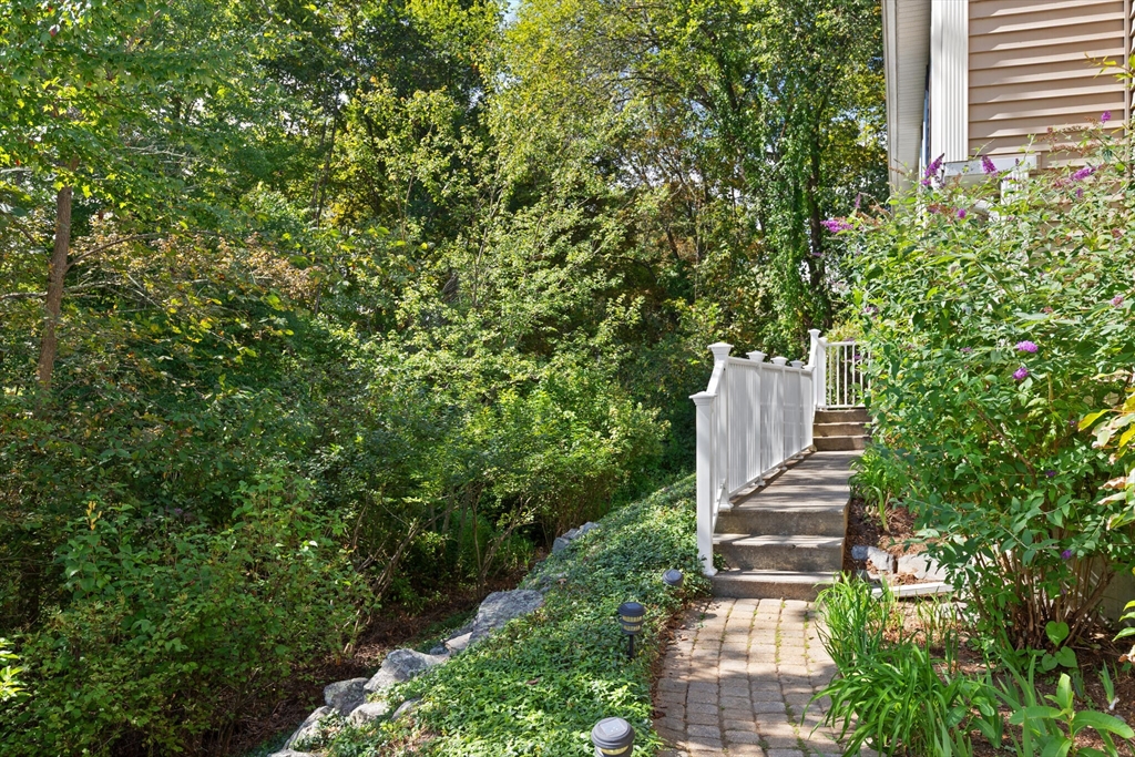 6 Meadowsweet Road Shrewsbury, MA 01545 - Photo 2 of 36 Gallery Image 2