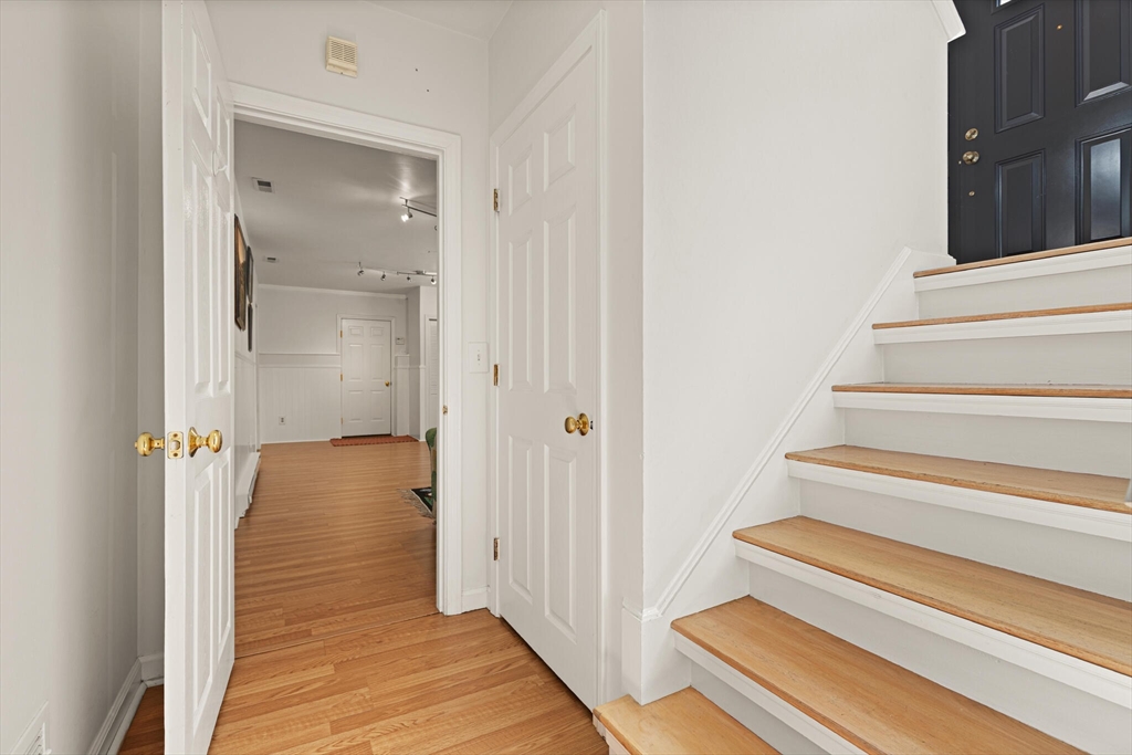 6 Meadowsweet Road Shrewsbury, MA 01545 - Photo 6 of 36 Gallery Image 6