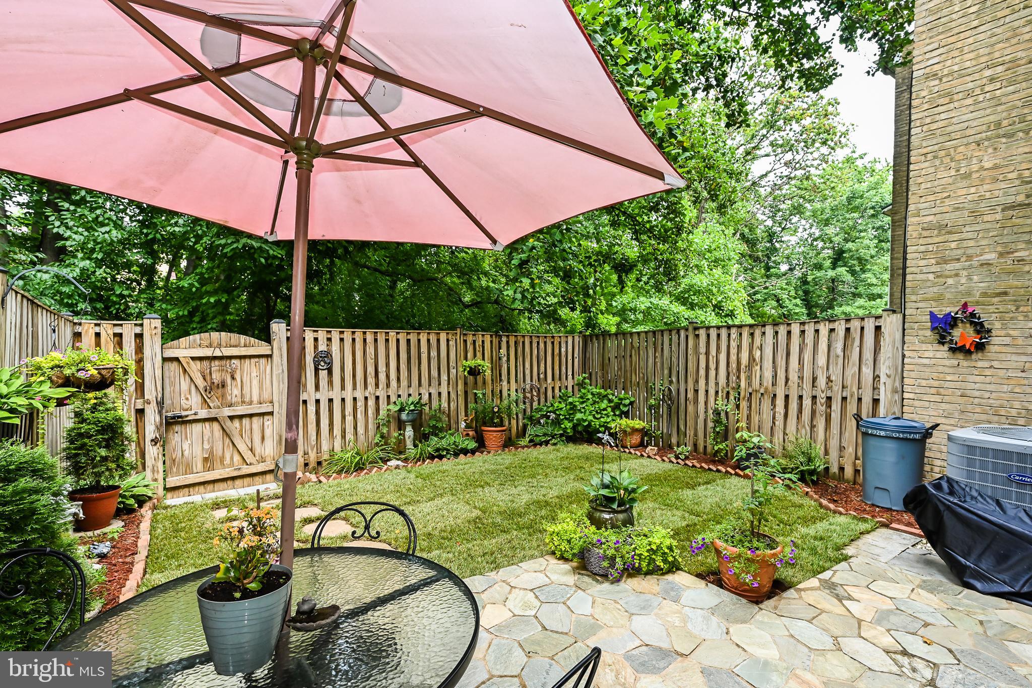 9028 Rosewall Court Springfield, VA 22152 - Photo 3 of 42 Gallery Image 3