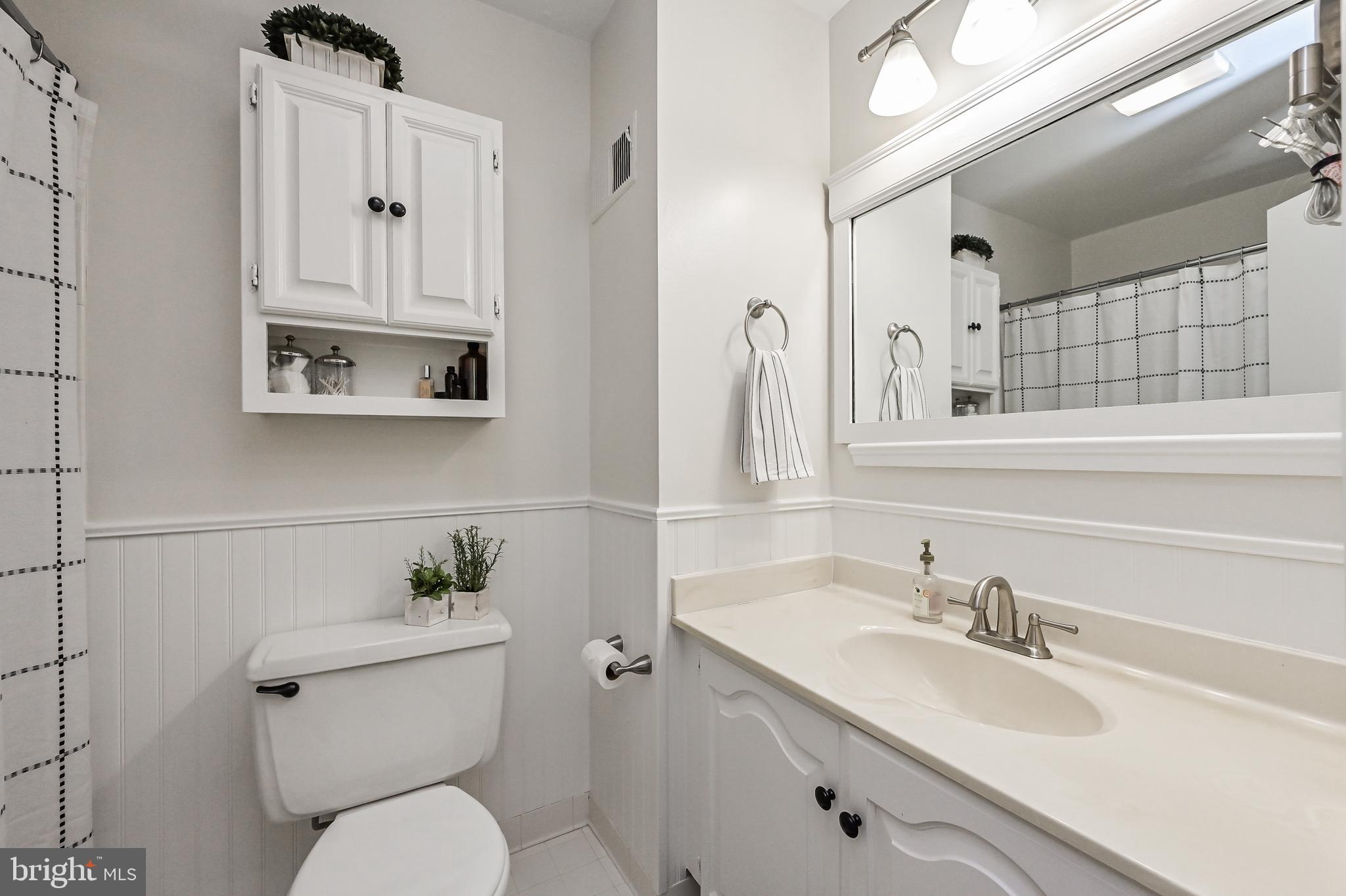9028 Rosewall Court Springfield, VA 22152 - Photo 31 of 42 Gallery Image 31