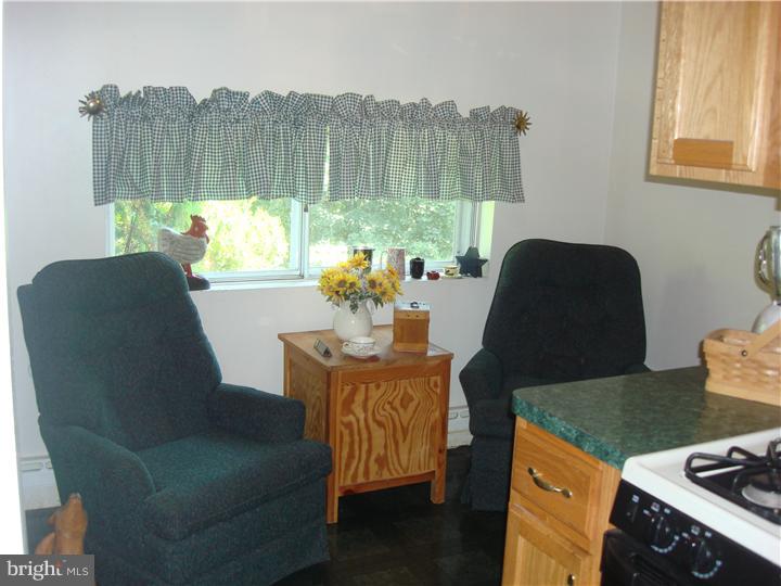 7605 Parkview Road Upper Darby, PA 19082 - Photo 6 of 13 Breakfast Room