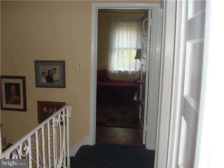 7605 Parkview Road Upper Darby, PA 19082 - Photo 8 of 13 Hallway
