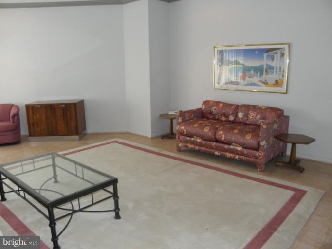 3031 Fallstaff Road, Unit 607C Baltimore, MD 21209 - Photo 5 of 14 a living room with furniture