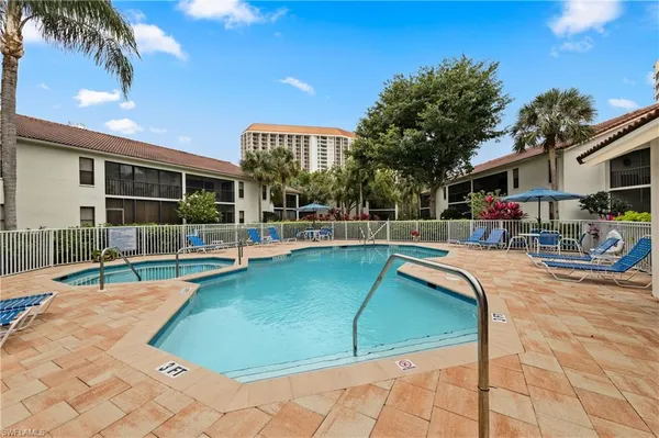 $9,500 | 595 Serendipity Drive, Unit 595, Naples, FL 34108