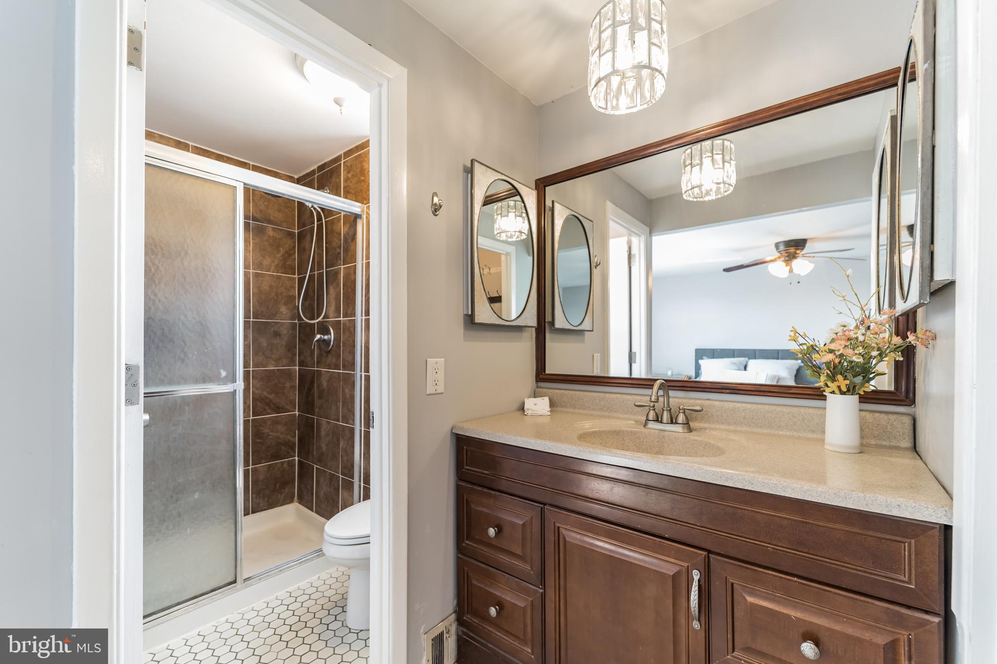8508 Bridle Road Philadelphia, PA 19111 - Photo 18 of 29 Gallery Image 18